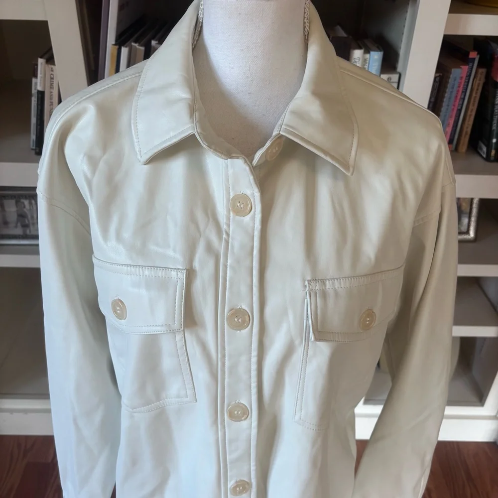 NEW Thread & Supply Cream Faux Leather Shirt Jacket‎ Shacket Sz Small Minimalist